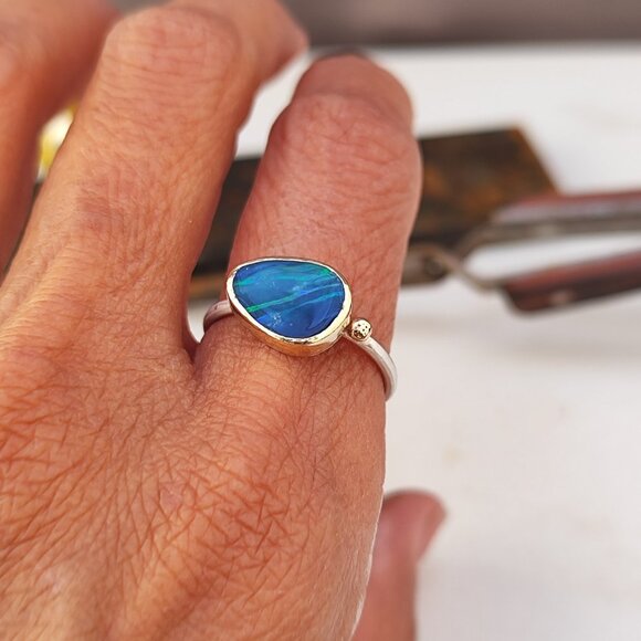 14K solid Yellow gold & Sterling silver ring with Blue Australian Opal. - Picture 10 of 14